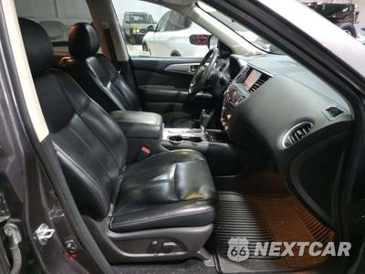 2017 Nissan Pathfinder SL - zdjęcie 16 z 23 - miniatura