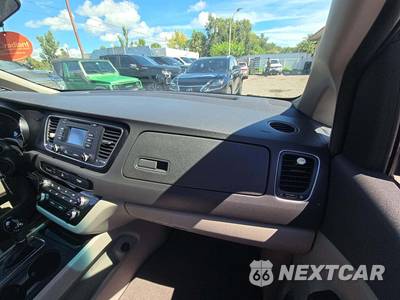 2016 Kia Sedona LX 120.5" WB - zdjęcie 20 z 34 - miniatura