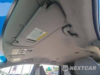 2016 Kia Sedona LX 120.5" WB - zdjęcie 11 z 34 - miniatura