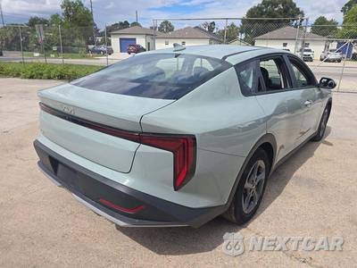 2026 Kia K4 LXS Sedan - zdjęcie 3 z 24 - miniatura