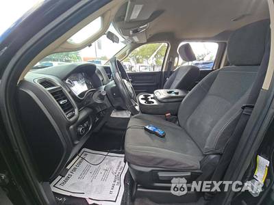 2019 Ram 3500 Tradesman Crew Cab Long Bed DRW - zdjęcie 6 z 25 - miniatura