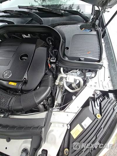 2022 Mercedes-Benz GLC 300 - zdjęcie 23 z 24 - miniatura