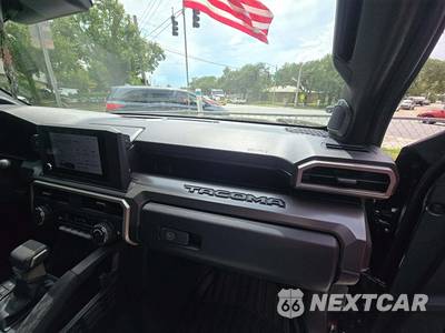 2024 Toyota Tacoma SR5 Crew Cab Medium Bed - zdjęcie 19 z 23 - miniatura