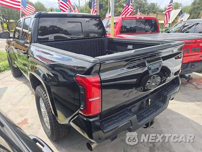 2024 Toyota Tacoma SR5 Crew Cab Medium Bed - zdjęcie 2 z 23 - miniatura