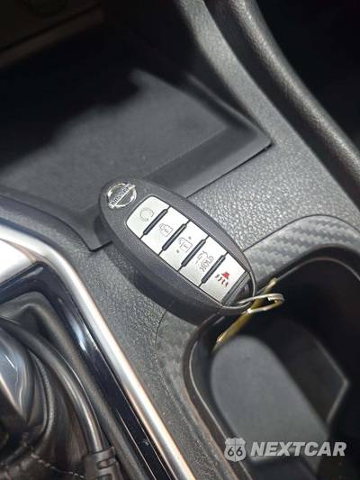 2021 Nissan Sentra SV - zdjęcie 8 z 26 - miniatura