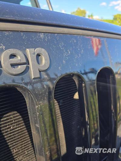 2016 Jeep Wrangler Unlimited Willys Wheeler Edition - zdjęcie 22 z 26 - miniatura