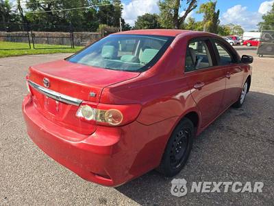 2013 Toyota Corolla LE - zdjęcie 3 z 36 - miniatura