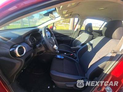 2024 Nissan Versa SV - zdjęcie 6 z 24 - miniatura