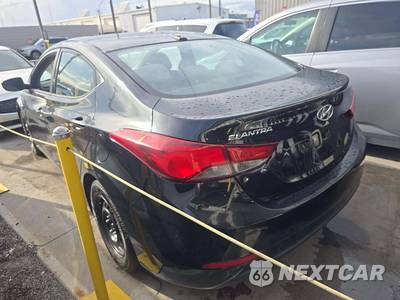 2016 Hyundai Elantra SE Sedan - zdjęcie 2 z 27 - miniatura