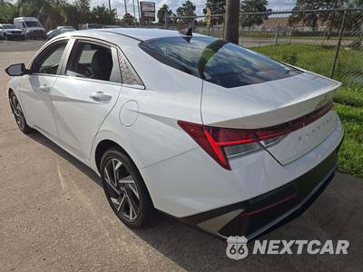 2025 Hyundai Elantra Limited - zdjęcie 2 z 26 - miniatura