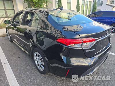 2021 Toyota Corolla LE Sedan - zdjęcie 2 z 29 - miniatura