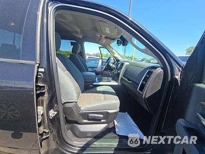 2016 Ram 1500 SLT Crew Cab Short Bed - zdjęcie 18 z 26 - miniatura