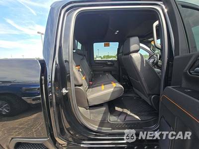 2025 GMC Sierra 2500HD AT4 Crew Cab Medium Bed 4SB - zdjęcie 16 z 22 - miniatura
