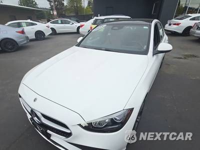 2025 Mercedes-Benz C 300 4MATIC - zdjęcie 1 z 24 - miniatura
