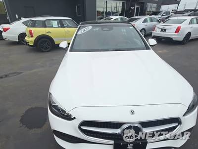 2025 Mercedes-Benz C 300 4MATIC - zdjęcie 2 z 24 - miniatura