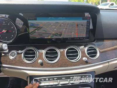 2017 Mercedes-Benz E 300 Sport Sedan - zdjęcie 35 z 39 - miniatura