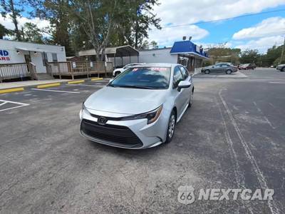 2024 Toyota Corolla LE Sedan - zdjęcie 1 z 27 - miniatura