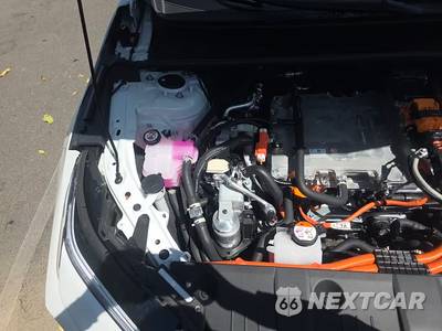 2026 Toyota C-HR XSE - zdjęcie 23 z 24 - miniatura