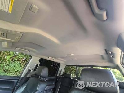 2015 Chevrolet Silverado 3500HD LTZ Crew Cab Long Bed 1LZ w/Built-In Wi-Fi DRW - zdjęcie 11 z 26 - miniatura