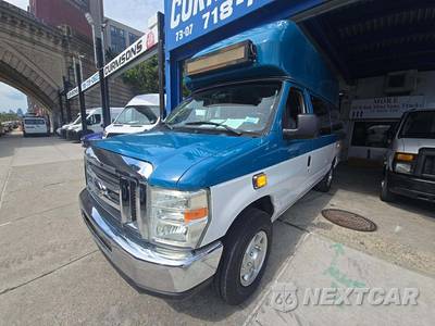 2012 Ford Super Duty E-350 Commercial Cargo Van 138.0" WB