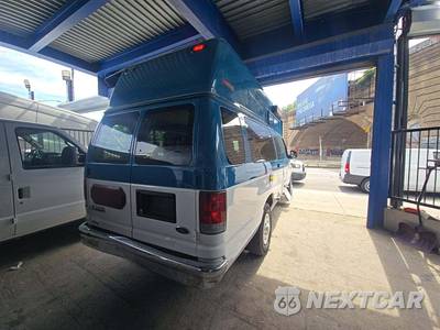 2012 Ford Super Duty E-350 Commercial Cargo Van 138.0" WB - zdjęcie 3 z 40 - miniatura