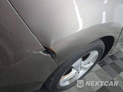 2013 Hyundai Elantra GLS Sedan - zdjęcie 25 z 33 - miniatura