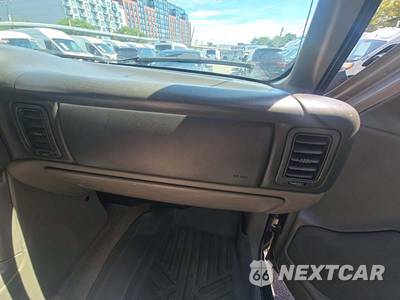 2005 Chevrolet Suburban 1500 LS - zdjęcie 20 z 21 - miniatura