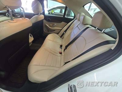 2020 Mercedes-Benz C 300 4MATIC Sedan - zdjęcie 13 z 22 - miniatura