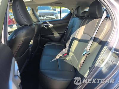 2013 Lexus CT 200h - zdjęcie 10 z 22 - miniatura