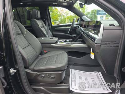 2026 Cadillac Escalade V-Series 1SD - zdjęcie 16 z 20 - miniatura