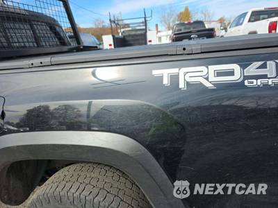 2016 Toyota Tacoma TRD Off-Road Crew Cab Long Bed - zdjęcie 26 z 30 - miniatura
