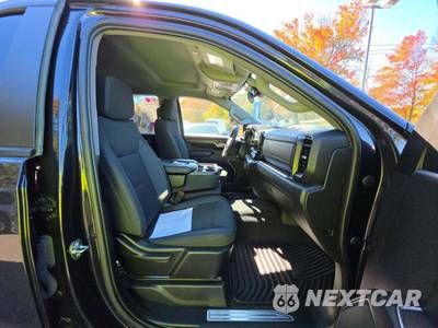 2023 Chevrolet Silverado 1500 LT Crew Cab Short Bed 2FL - zdjęcie 15 z 25 - miniatura