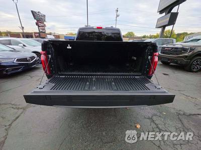 2024 Ford F-150 Hybrid Lariat Crew Cab Short Bed - zdjęcie 14 z 22 - miniatura