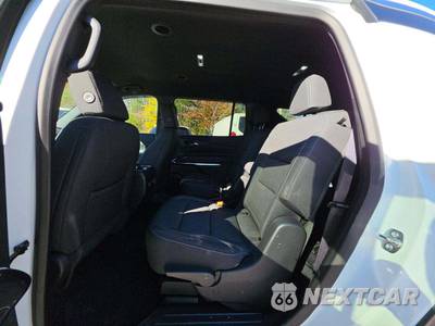 2025 Chevrolet Traverse LT 2LT - zdjęcie 10 z 24 - miniatura