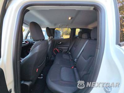 2016 Jeep Renegade Trailhawk - zdjęcie 13 z 22 - miniatura
