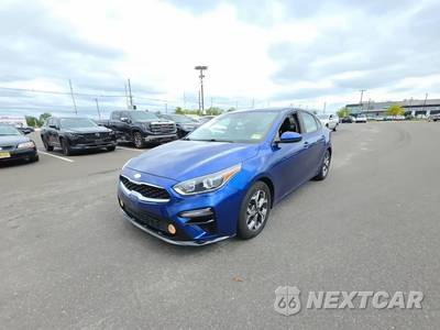 2019 Kia Forte LXS - zdjęcie 1 z 31 - miniatura