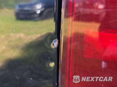 2013 Chevrolet Suburban 1500 LS 1LS - zdjęcie 25 z 39 - miniatura