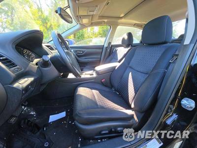 2016 Nissan Altima 2.5 SV - zdjęcie 3 z 42 - miniatura