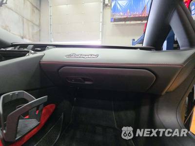 2015 Lamborghini Aventador LP 700-4 Convertible - zdjęcie 19 z 25 - miniatura
