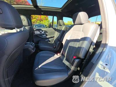 2025 Mercedes-Benz AMG GLS 63 4MATIC+ - zdjęcie 10 z 24 - miniatura