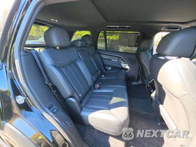 2025 Land Rover Range Rover SE LWB w/7-Passenger Seating - zdjęcie 14 z 23 - miniatura