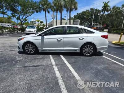 2016 Hyundai Sonata Sport - zdjęcie 3 z 39 - miniatura