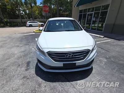 2016 Hyundai Sonata Sport - zdjęcie 2 z 39 - miniatura
