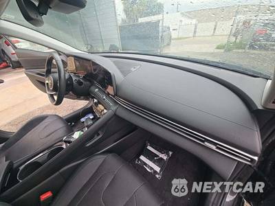 2023 Hyundai Elantra Limited - zdjęcie 16 z 21 - miniatura