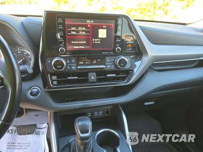 2022 Toyota Highlander XLE - zdjęcie 7 z 32 - miniatura