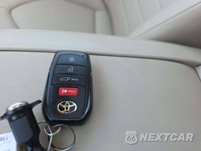 2024 Toyota Highlander XLE - zdjęcie 5 z 23 - miniatura