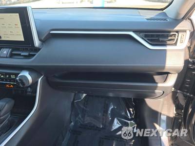 2025 Toyota RAV4 XLE - zdjęcie 16 z 18 - miniatura