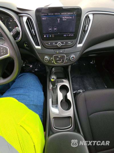 2020 Chevrolet Malibu LS 1FL - zdjęcie 7 z 29 - miniatura