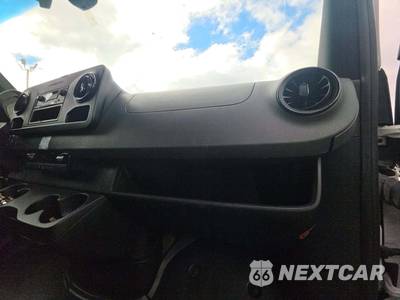 2024 Mercedes-Benz Sprinter 3500 Cargo Van DRW Standard Roof 144.0" WB - zdjęcie 16 z 30 - miniatura