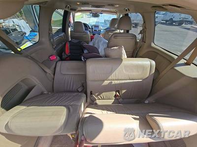 2007 Honda Odyssey Touring w/Navigation & RES 118.1" WB - zdjęcie 14 z 37 - miniatura